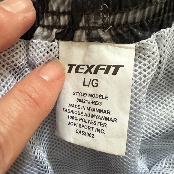 NWOT Texfit shorts - Picture 4 of 4